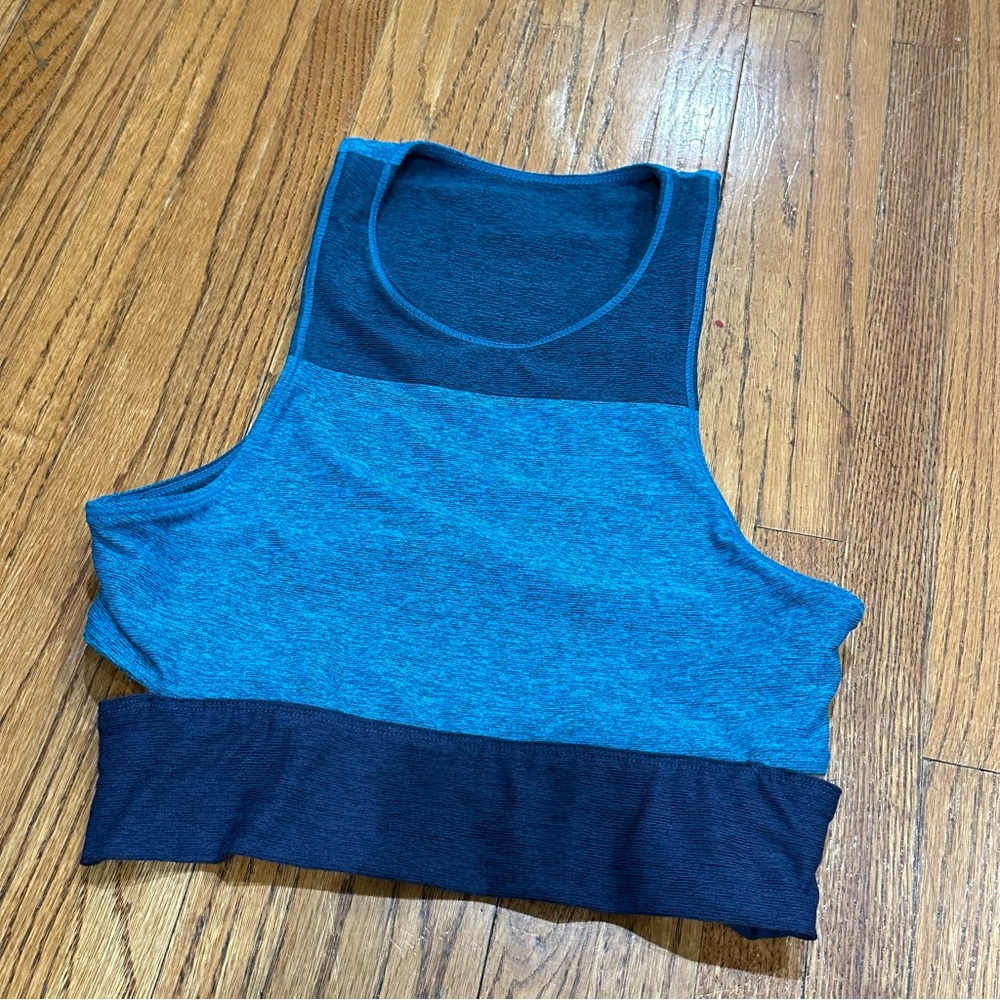 OUTDOOR VOICES Cutout Sports Bra - Colorblock